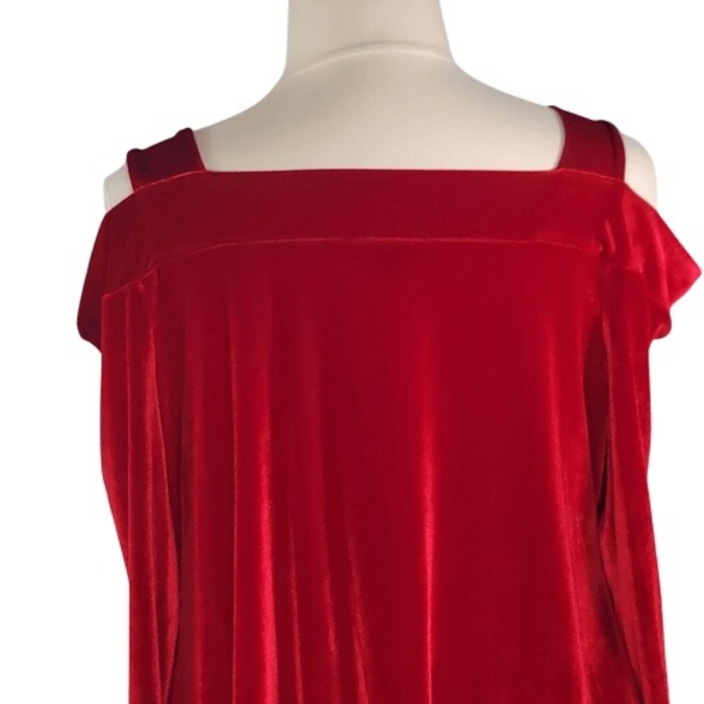 Kate & Mallory Red Velour Cold Shoulder‎ Top - Picture 8 of 12